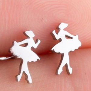 Stud ballerina shape Small earrings